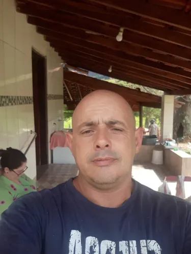 Marido de Aluguel, manutenção predial 