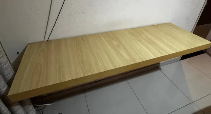 Mesa - Escrivaninha em marfim