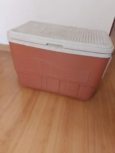 Caixa térmica INVICTA