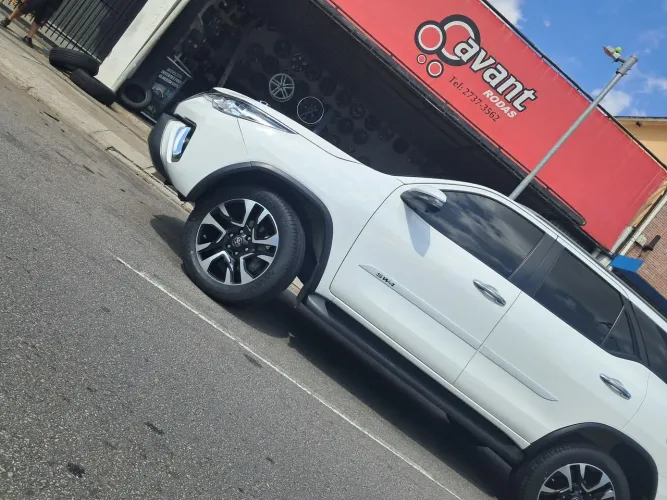 Pintura Black piano de rodas esportivas todos os veículos Nacionais e Importados 