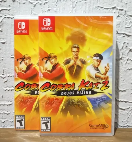 (Lacrado) Cobra Kai 2 Dojos Rising Switch (Aceitamos jogo usado como pagamento)