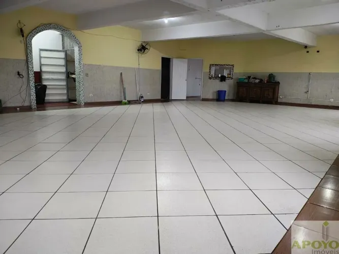 Salão Comercial para Locação - Capão Redondo