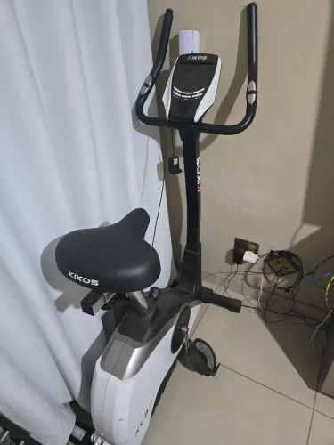 Bicicleta Ergométrica Kikos KV8.7