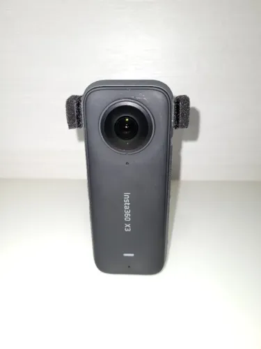 Câmera Insta360 X3 + 2 Baterias + MUITOS Acessórios