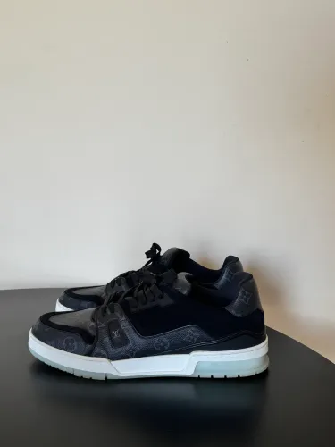 Tênis Louis Vuitton trainer black monogram original