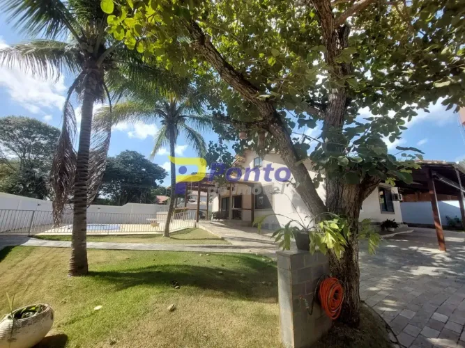 Casa no Condomínio Manancial