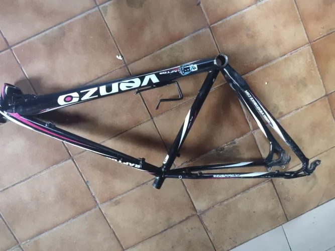 Quadro venzo raptor aro 29 tamanho 19 