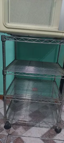 Prateleira de inox com rodinhas multe uso