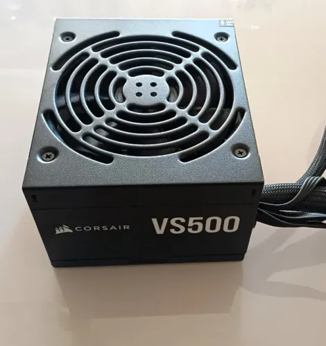 Fonte Corsair VS500 com defeito