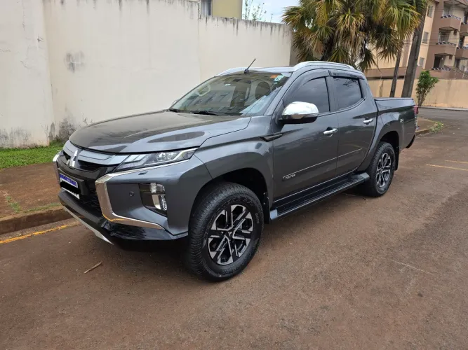 Mitsubishi L200 Triton Sport HPE-S 2.4 CD Dies. AUT 2023