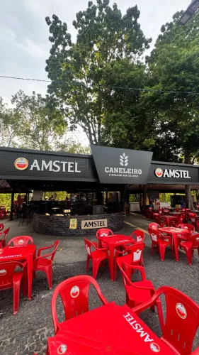 Vaga para balconista ( turno noite e madrugada) 