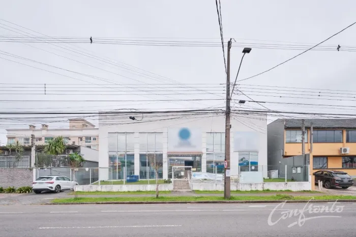 Prédio Comercial Rebouças - Rua Brigadeiro Franco