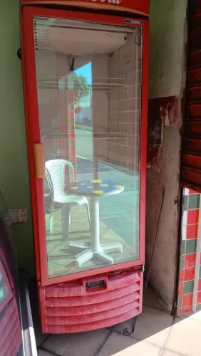 Geladeira vertical 