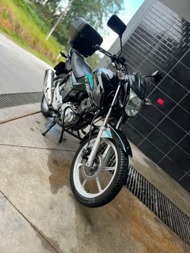 Moto fan 160 