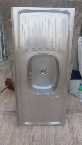 Pia Inox