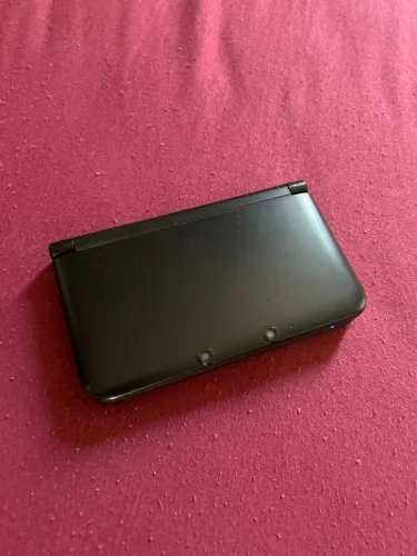 Nintendo 3DS XL