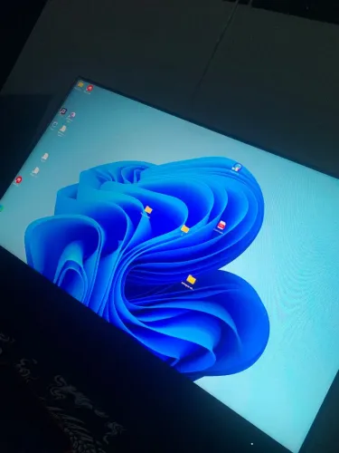Monitor AOC 200HZ 0.3ms 24p