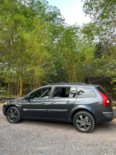Renault Megane Grand Tour Dynam. Hi-flex 1.6 16V 2008