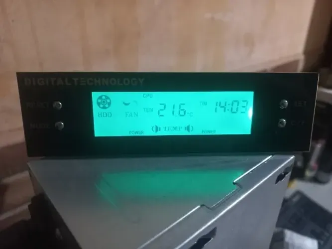 DISPLAY CONTROLADOR /FAN / TENPERATURA CPU