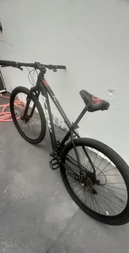 BIKE KSW PRETO E VERMELHO ARO 29