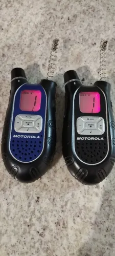 Rádio comunicador walkie-talkie Motorola