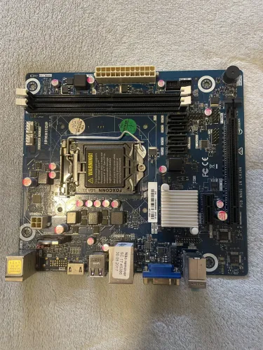 Placa Mãe H110 (não sei se está funcionando)