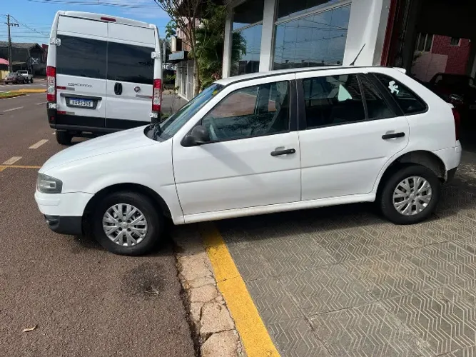 Volkswagen Gol Geração IV Trend 1.0 8V MI Total Flex Mec. 2P 2013