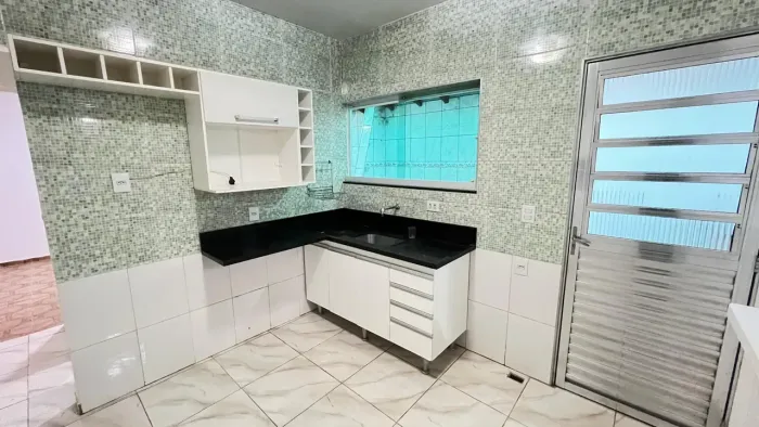 Casa à Venda Centro de Piedade | 2 Quartos | Financiamento
