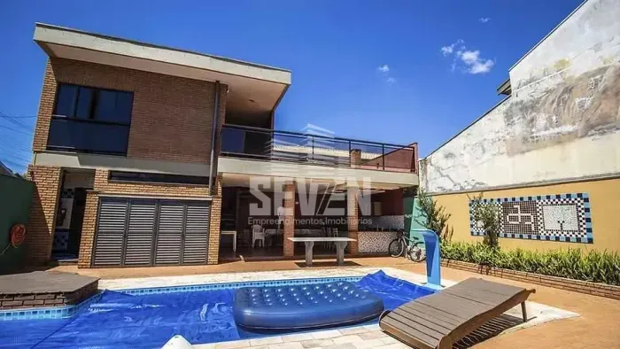 Casa à Venda em Arealva 3 Dormitórios com Piscina, Área Gourmet e Amplo Terreno