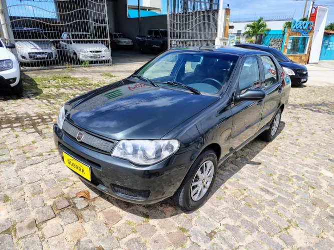 Fiat Siena Celebration 1.0 Fire Flex 8V 4P 2010