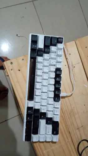 Teclado peining 60 % switch azul