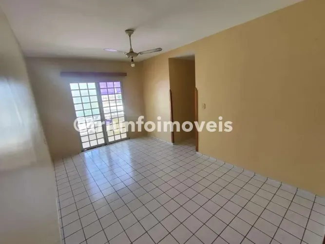 Apartamento a venda na Vila Operária com 3 quartos
