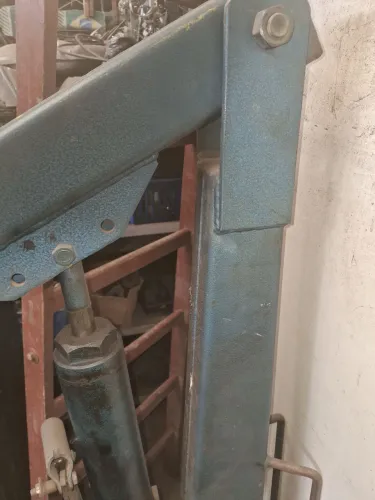 Girafa hidráulica 500 kg usada 