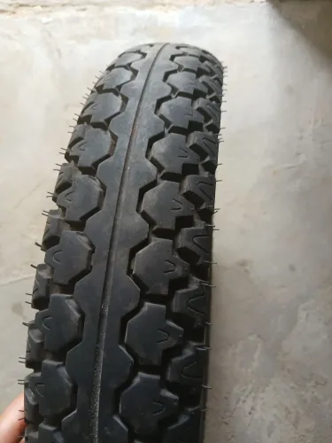 Pneu Excelente Usado
