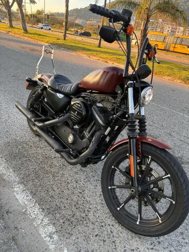 Iron 883