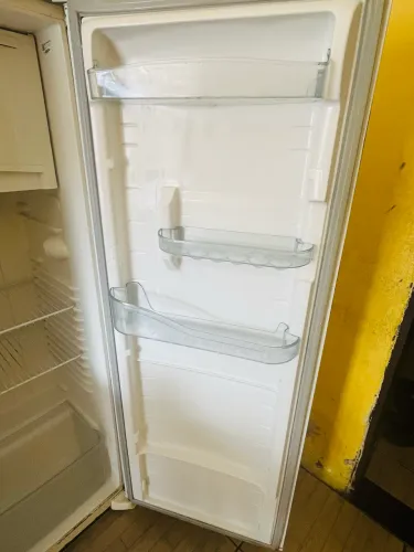 Geladeira cônsul