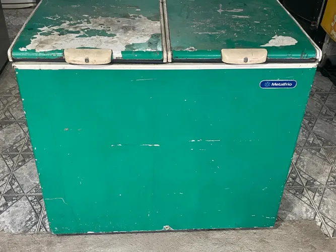 Freezer Metal Frio 127v Funcionando 400Lt 03 Meses de Garantia