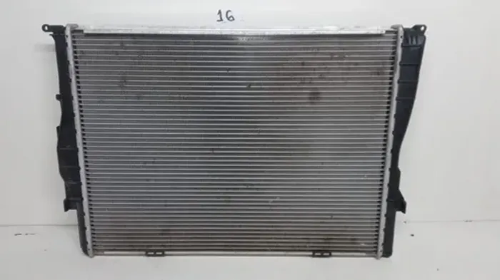 Radiador De Água Bmw 120 2011
