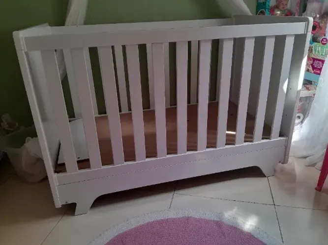 Berco branco em perfeito estado,mal foi usado