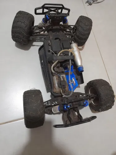 Automodelo Himoto 1/10 combustão 
