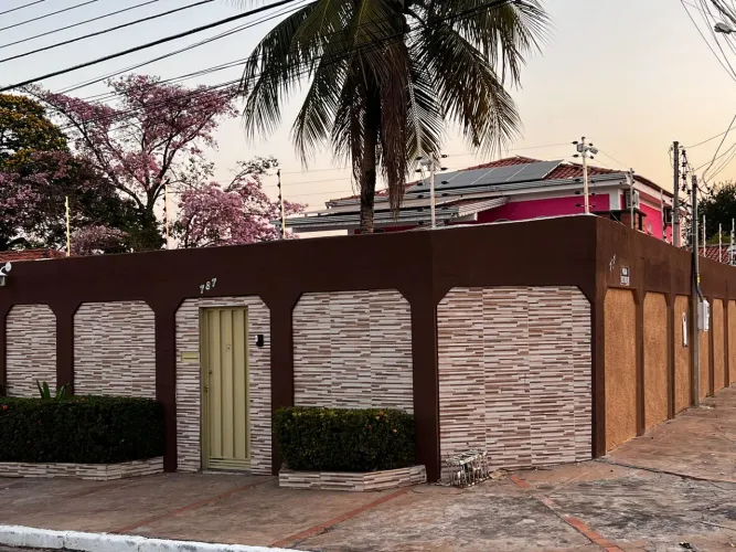 Casa Sobrado no bairro Cidade Alta em Cuiabá