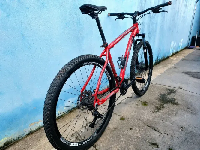 Bicicleta ZT3 Discovery Aro 29 + Brindes