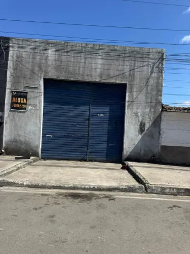 Imóvel para aluguel possui 90 metros quadrados em Santa Lúcia - Maceió - AL