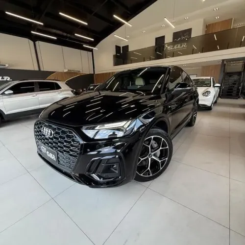 Audi Q5 SB P Black. 2.0 TFSIe S.tr. QT (hib.) 2023