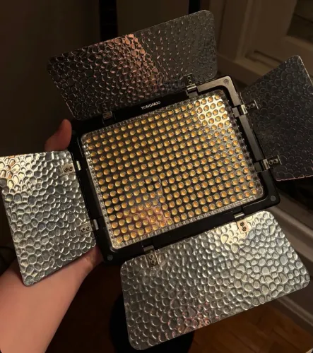 Led Yongnuo 300 II