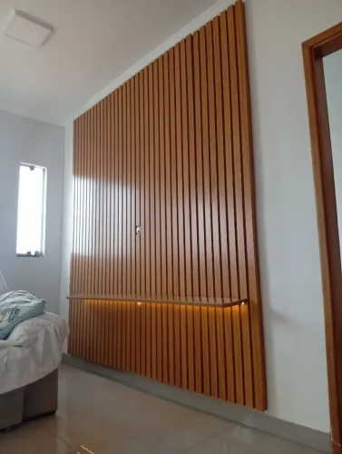 Painel Ripado Madeira Nobre