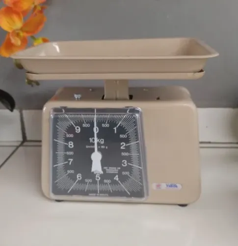 Balança Yara 10kg supernova vintage