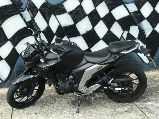 Vendo FZ25 2022