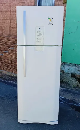 Geladeira Electrolux Semi Nova