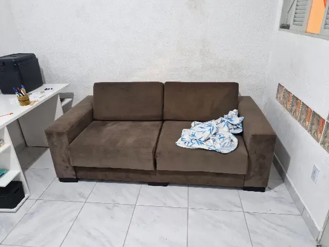 Sofá cama grande 3 lugares com tecido aveluadado macio